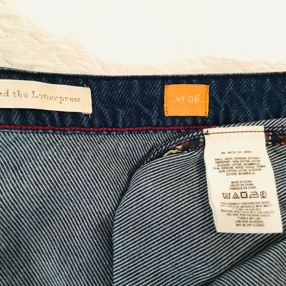 🦚 🦚 ANTHROPOLOGIE | Pilcro Button Down Denim Skirt - Picture 5 of 8